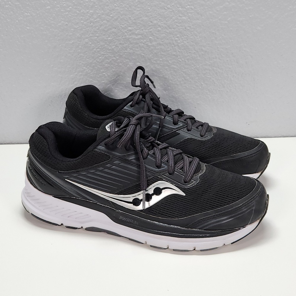 Saucony Echelon 8 S10575-40 Women 10W Wide Sneakers Black White Running Shoes
